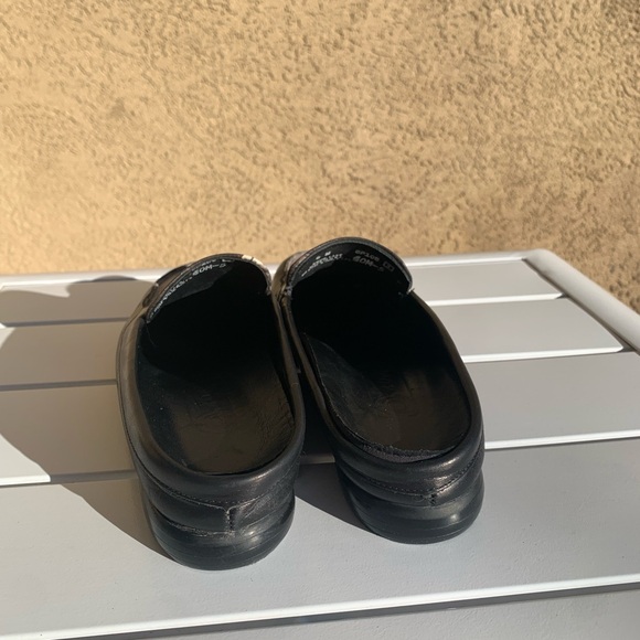 Jeon black grey leather mules girl in the rain size 6M - Picture 5 of 15